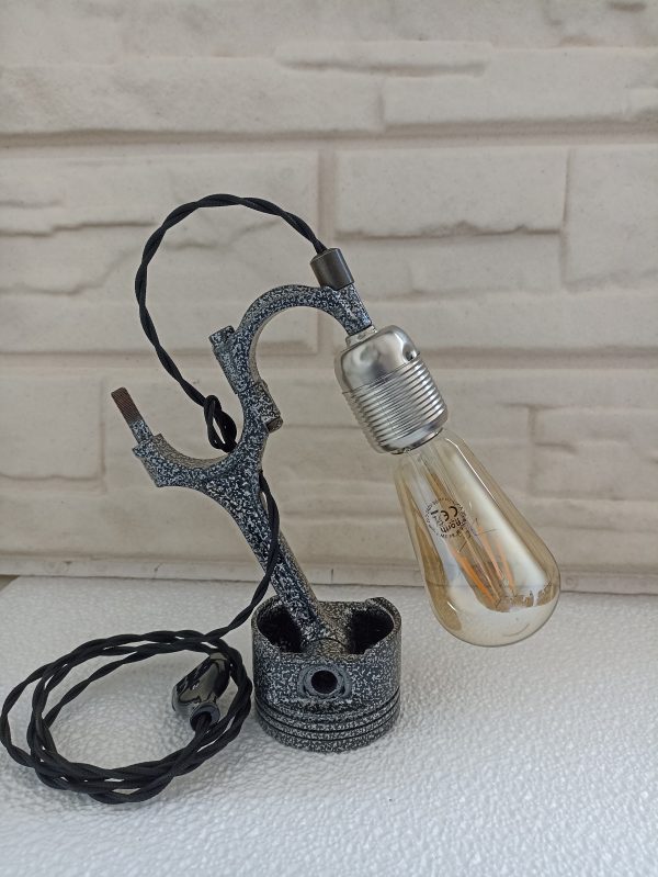 PİSTON MASA LAMBASI