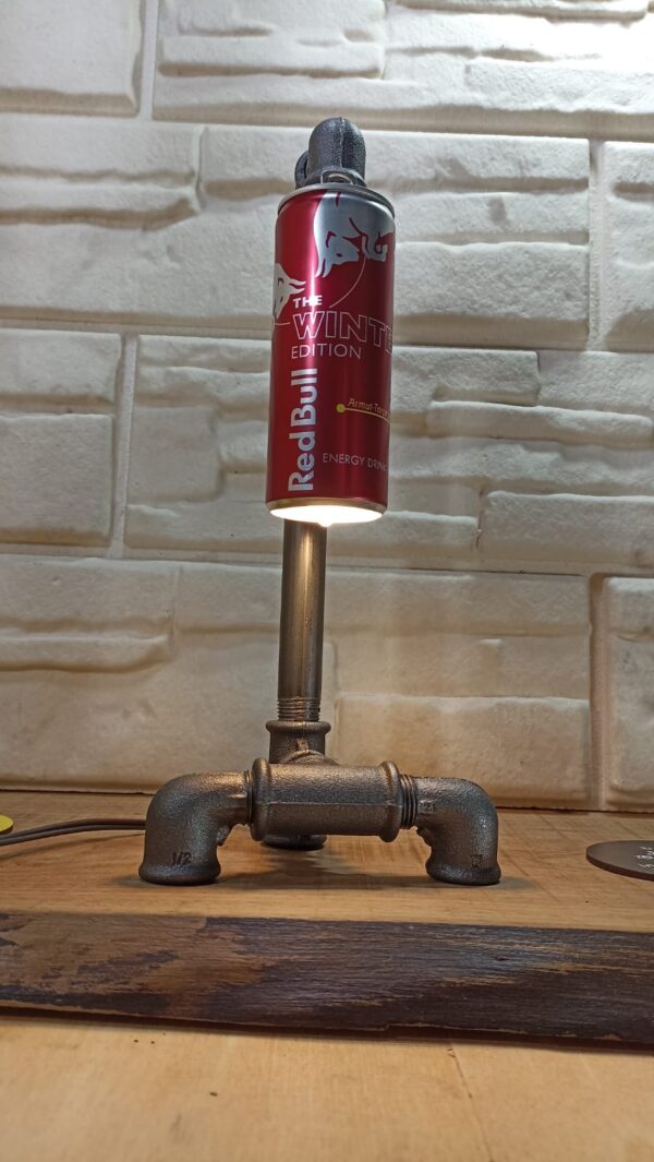 RedBull masa lambası kırmızı